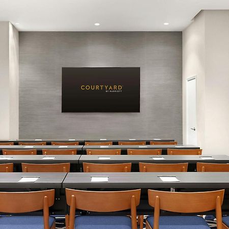 Courtyard By Marriott New York Manhattan/Chelsea Exteriör bild
