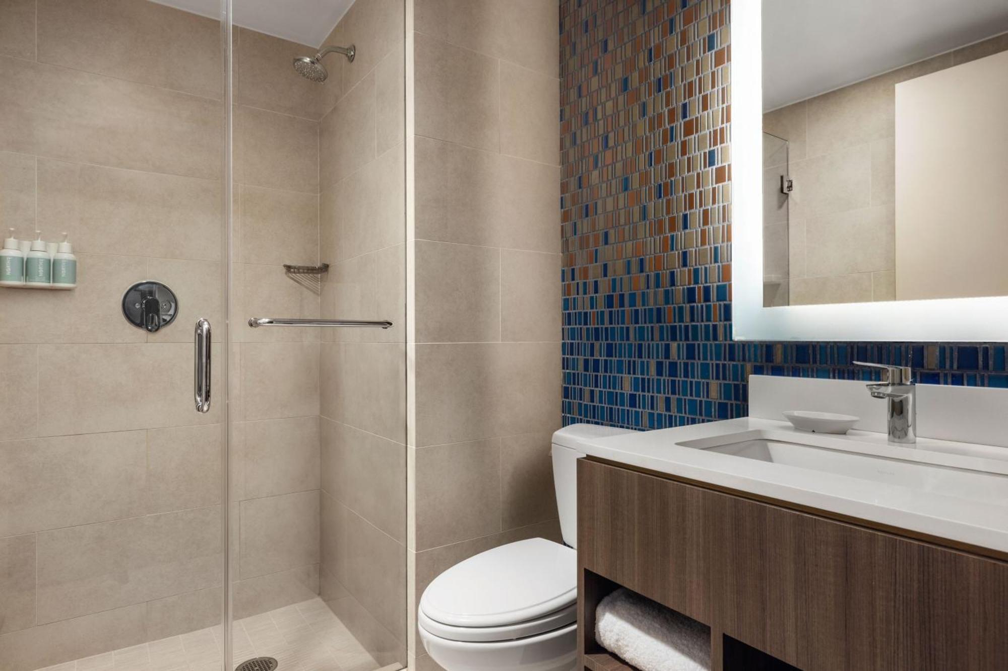 Courtyard By Marriott New York Manhattan/Chelsea Exteriör bild