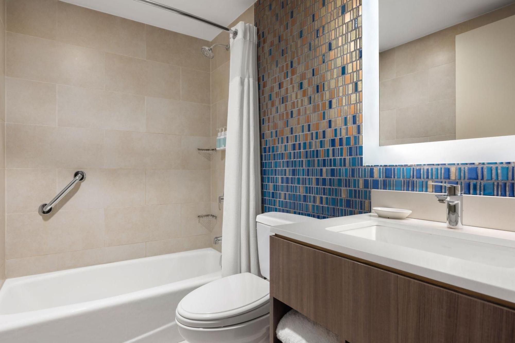 Courtyard By Marriott New York Manhattan/Chelsea Exteriör bild