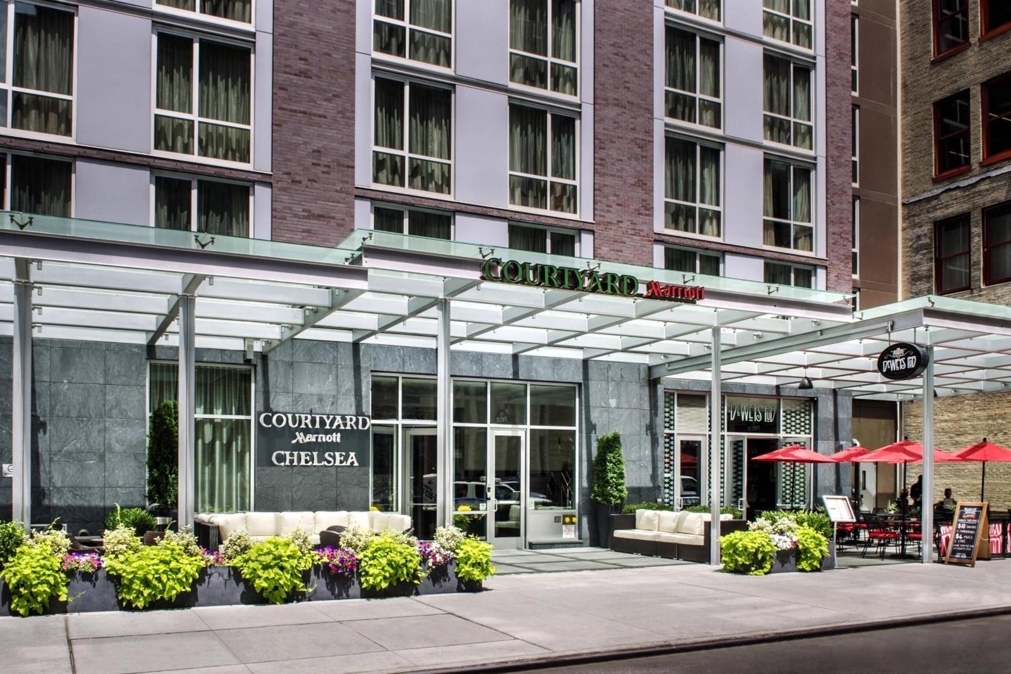 Courtyard By Marriott New York Manhattan/Chelsea Exteriör bild