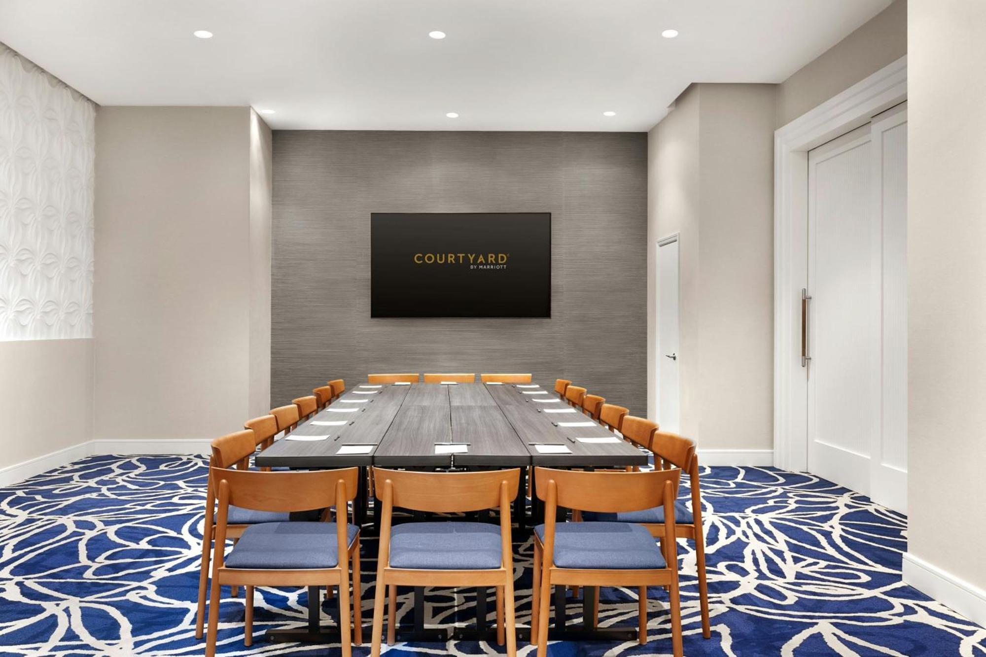 Courtyard By Marriott New York Manhattan/Chelsea Exteriör bild