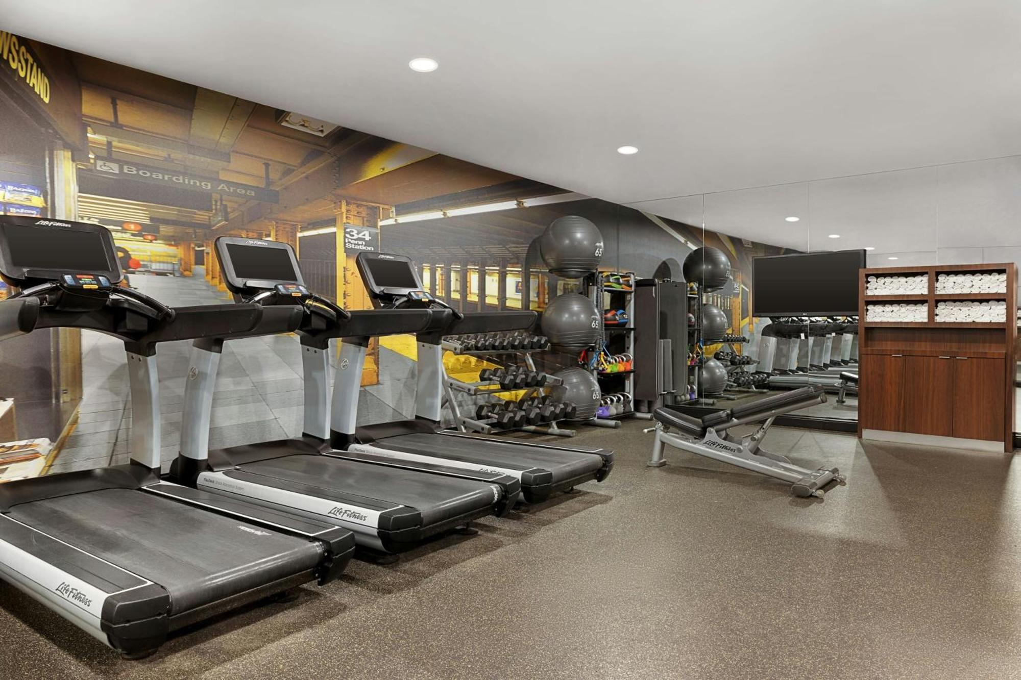 Courtyard By Marriott New York Manhattan/Chelsea Exteriör bild