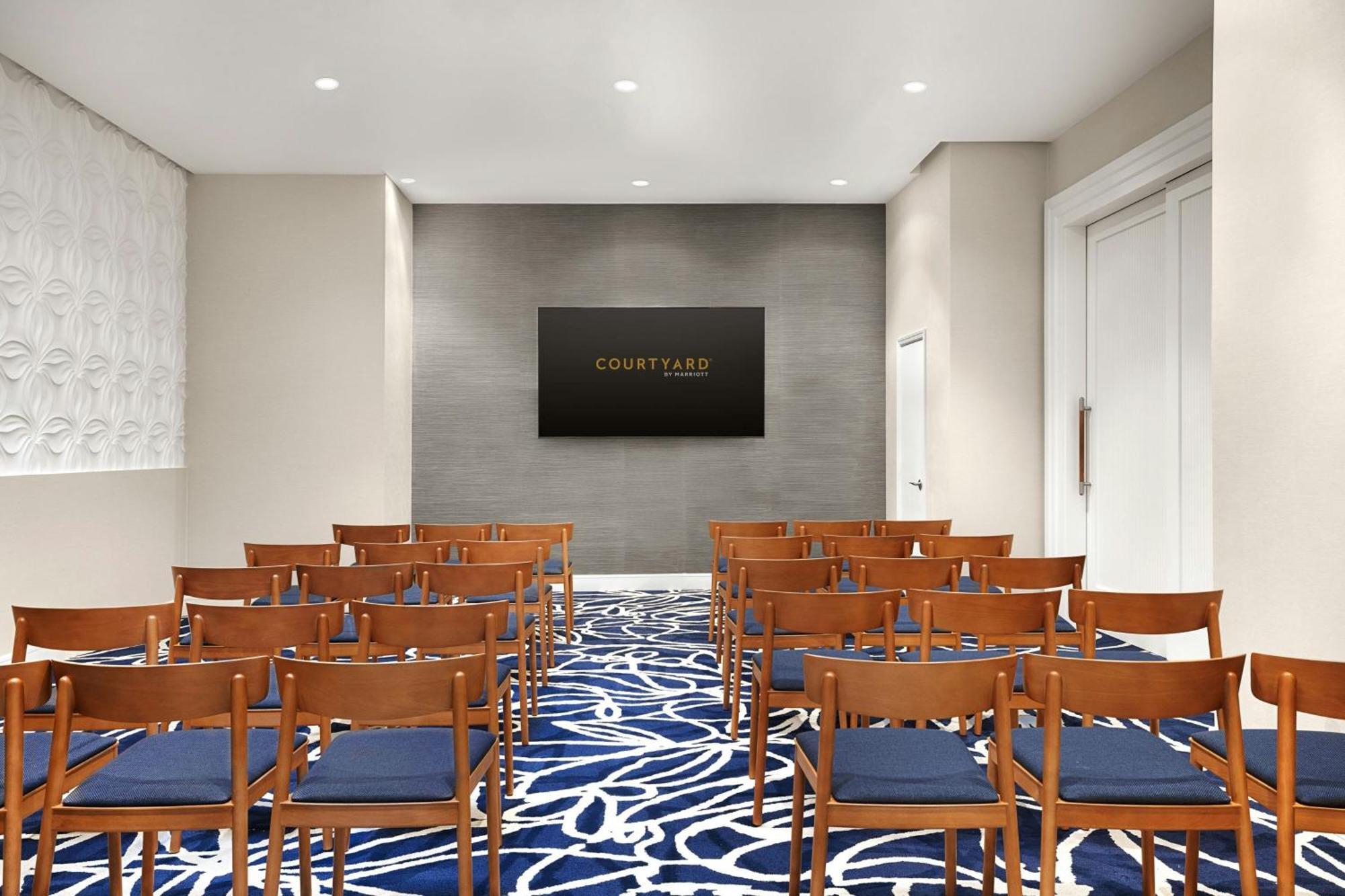 Courtyard By Marriott New York Manhattan/Chelsea Exteriör bild